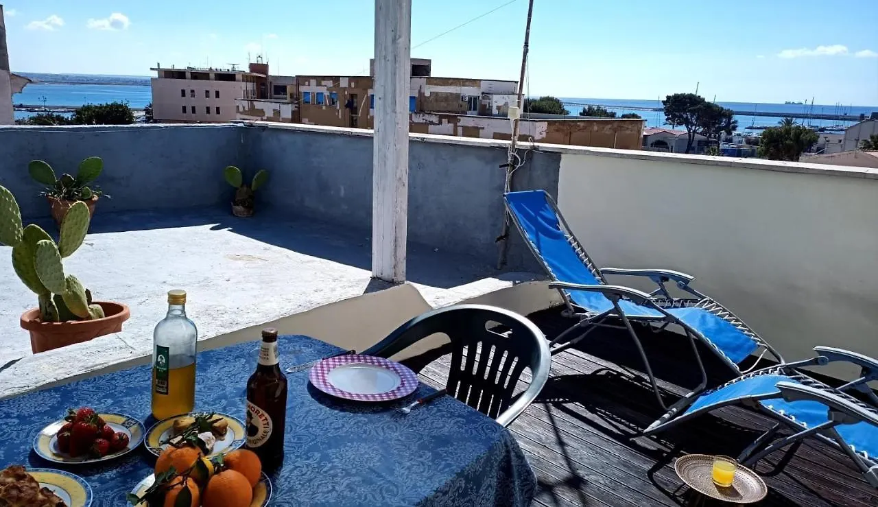 Appartamento Astarte Terrazza Vista Mare Trapani 0*,  Itálie